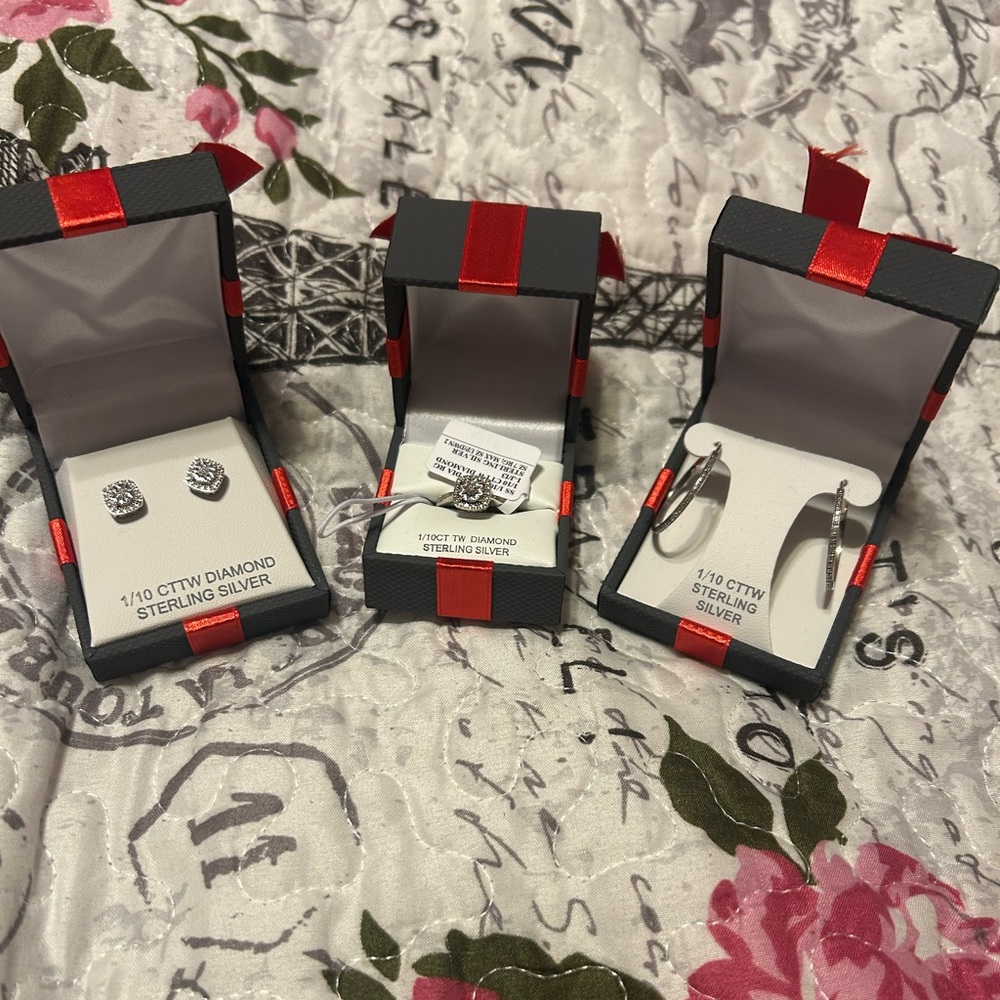 Set of 3 Diamond Pieces